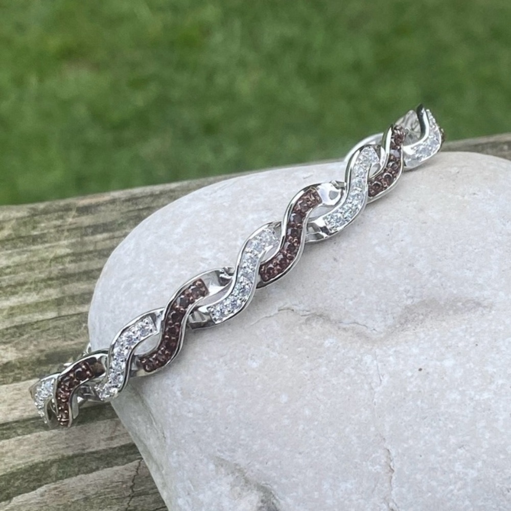 Mocha Swirl Diamondisse Bangle Bracelet